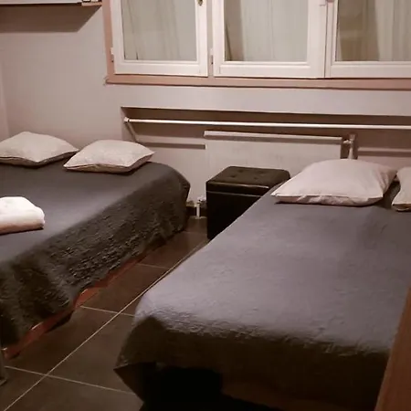 Apartment Grand Fonctionnel Et Calme Sur Lyon8 A 2 Pas Du Metro Lyon